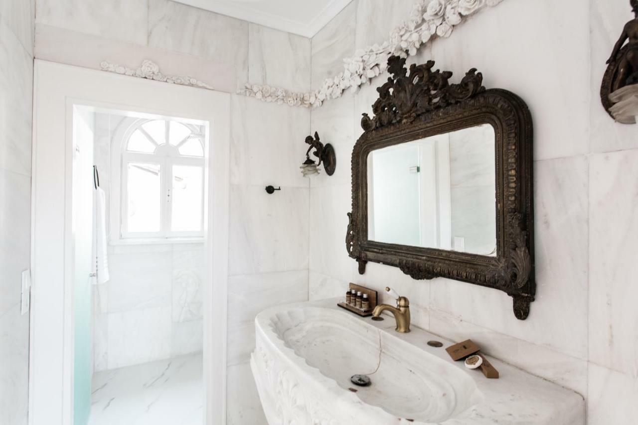 אתונה Step One | Luxury Suites Right In The Heart Of Acropolis Next To Metro Station מראה חיצוני תמונה